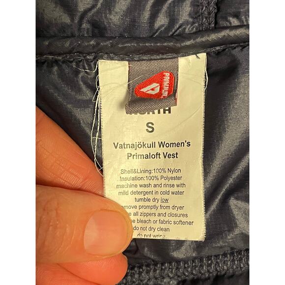 66 NORTH ICELAND dark navy blue vest puffer jacket womens size S small primaloft - Picture 9 of 9